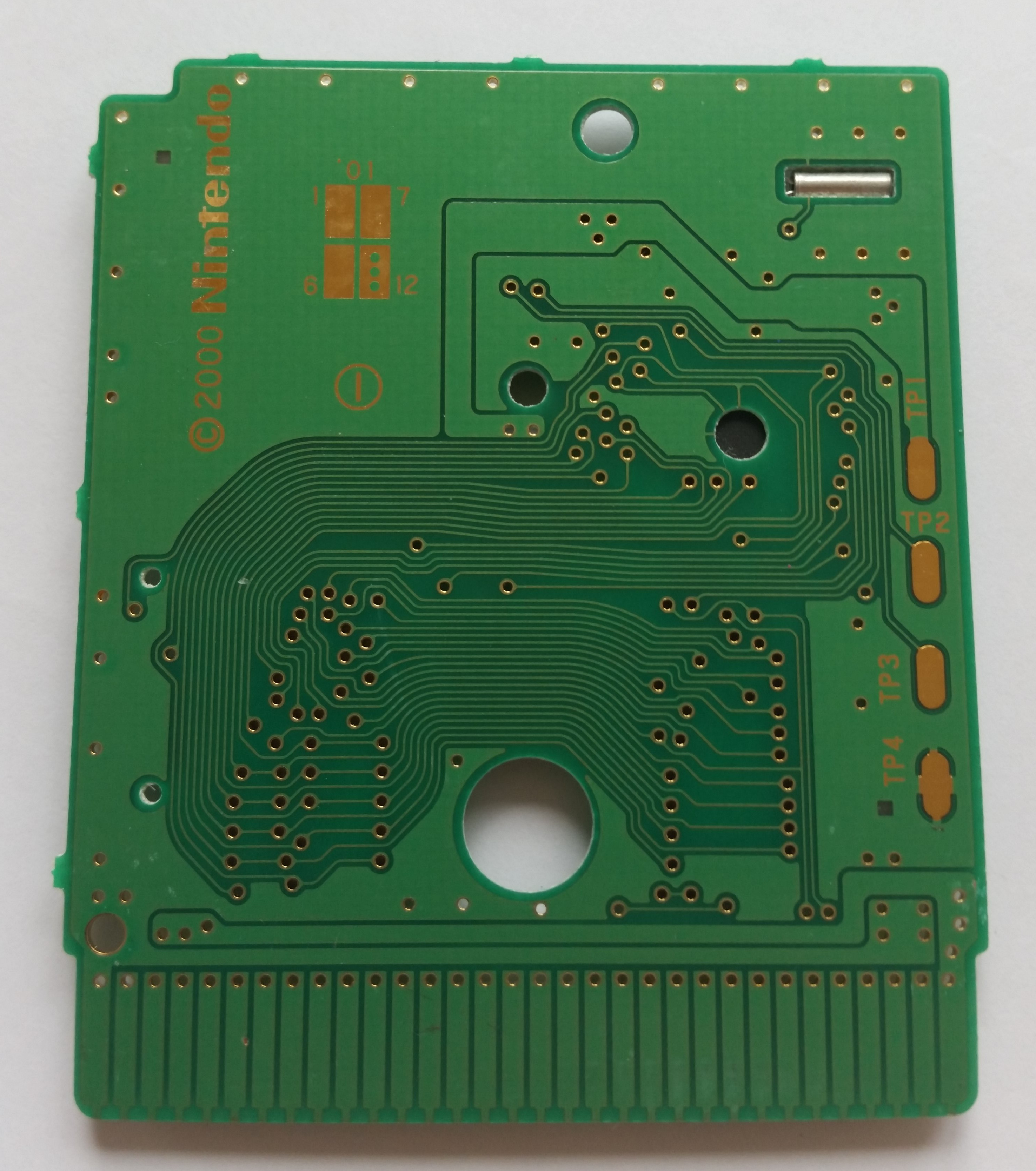 Back side of Pokemon - Kristall-Edition (G) [C][!] Game Boy cartridge circuit board